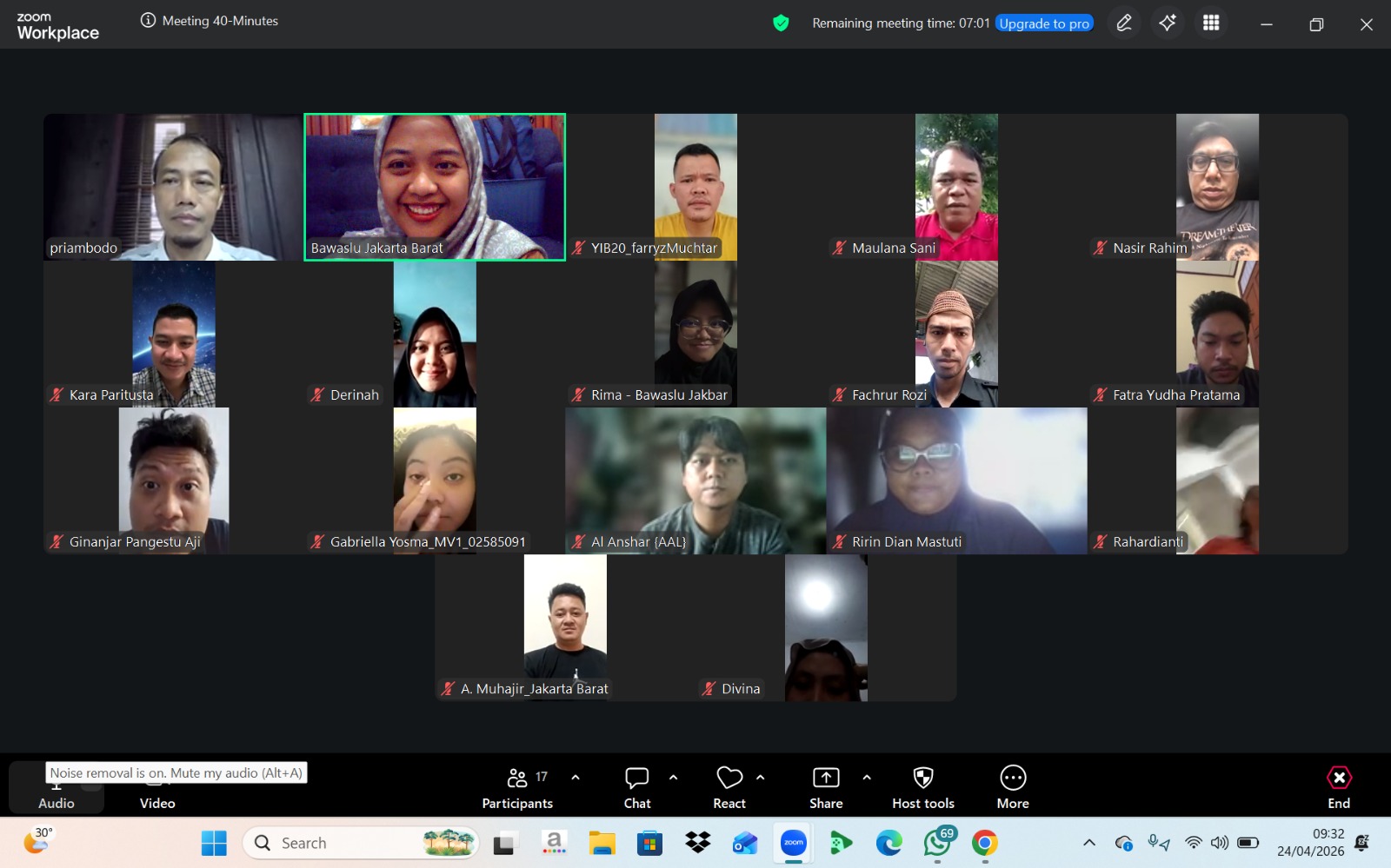 Tangkapan Layar Zoom Meeting Laporan Kinerja Work From Home (WFH) Bawaslu Jakarta Barat (24/04)
