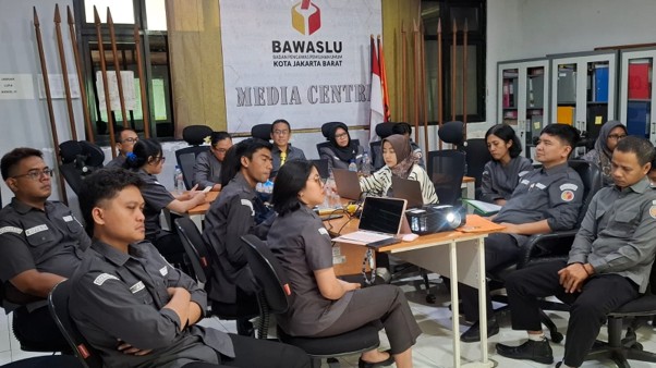 Foto oleh Humas Bawaslu Kota Jakarta Barat