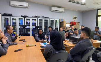 Senin, Juli 21, 2025