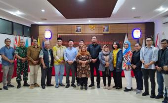 Foto Bersama Peserta Rapat Pleno Rekapitulasi PDPB