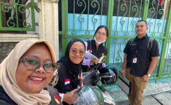 Dokumentasi Foto Bersama di sela giat Coktas (21/05) di Wilayah Kecamatan Kebon Jeruk, Jakarta Barat